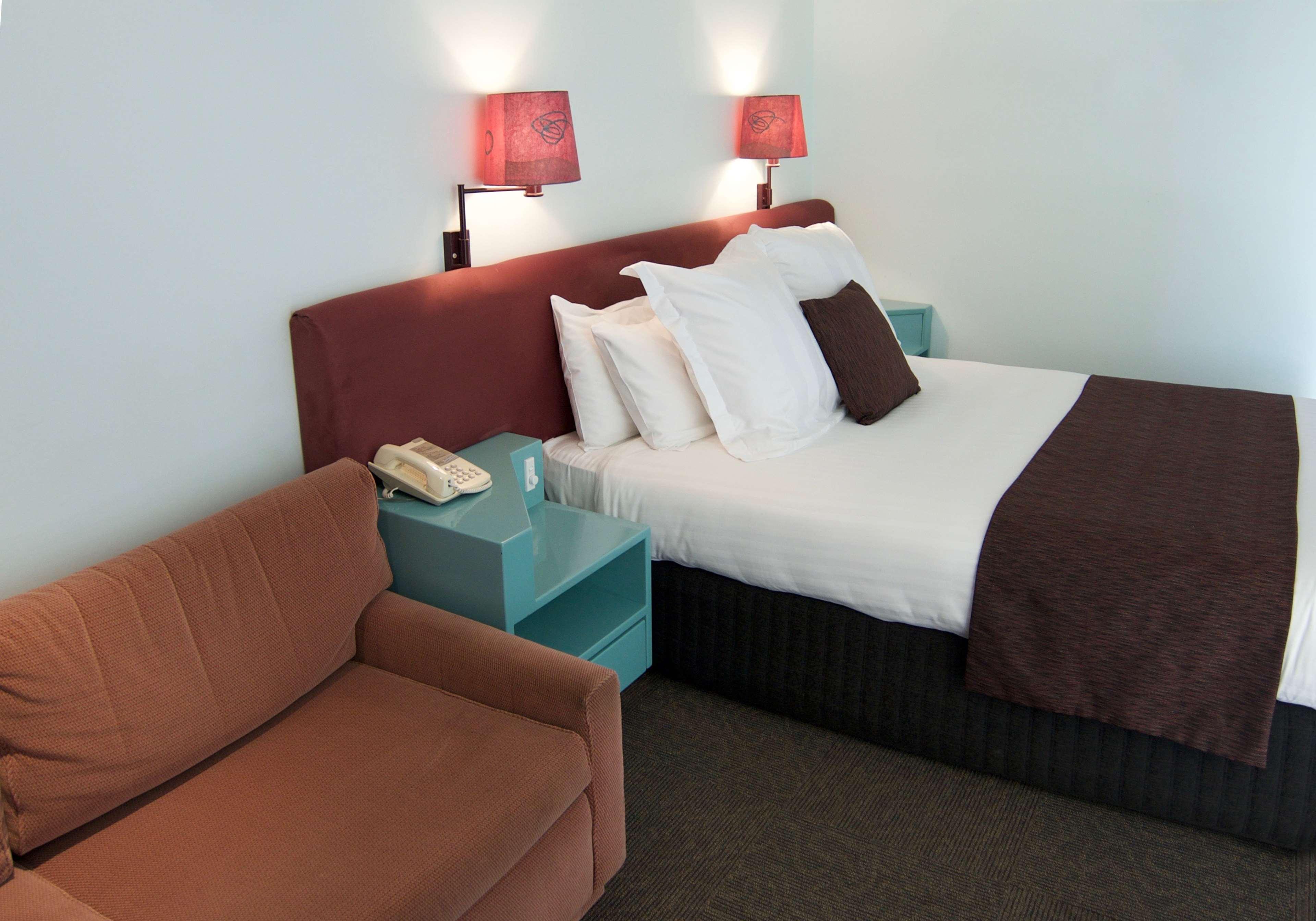 Surestay Hotel By Best Western The Clarence On Melville Albany Bagian luar foto