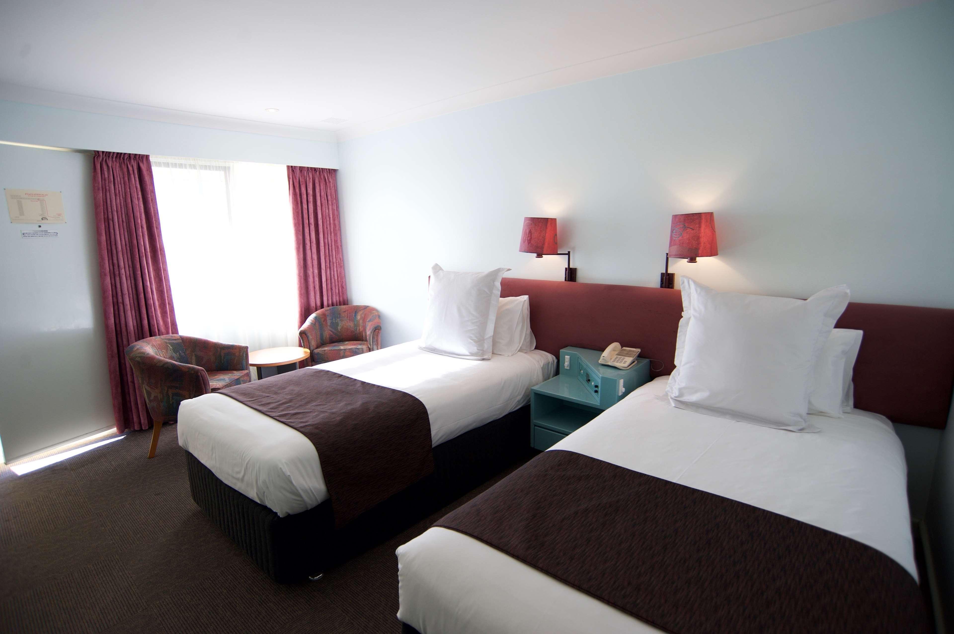 Surestay Hotel By Best Western The Clarence On Melville Albany Bagian luar foto