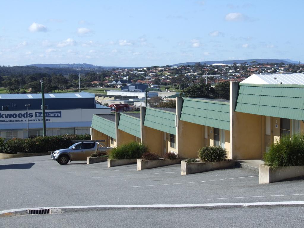 Surestay Hotel By Best Western The Clarence On Melville Albany Bagian luar foto