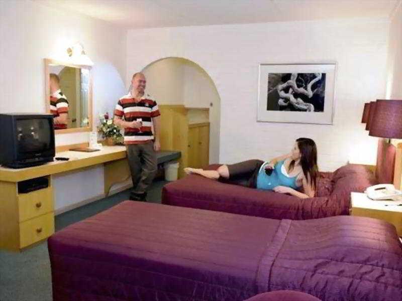 Surestay Hotel By Best Western The Clarence On Melville Albany Ruang foto